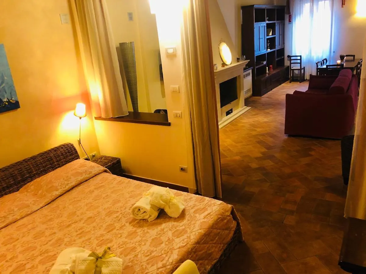 La Dimora Nel Corso Hotel Montepulciano Stazione 0*,